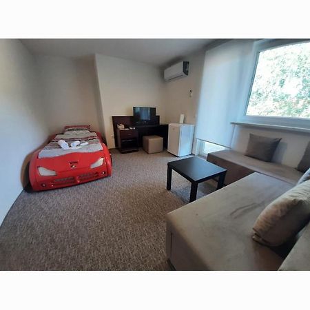 Guesthouse Hill Сараєво Екстер'єр фото