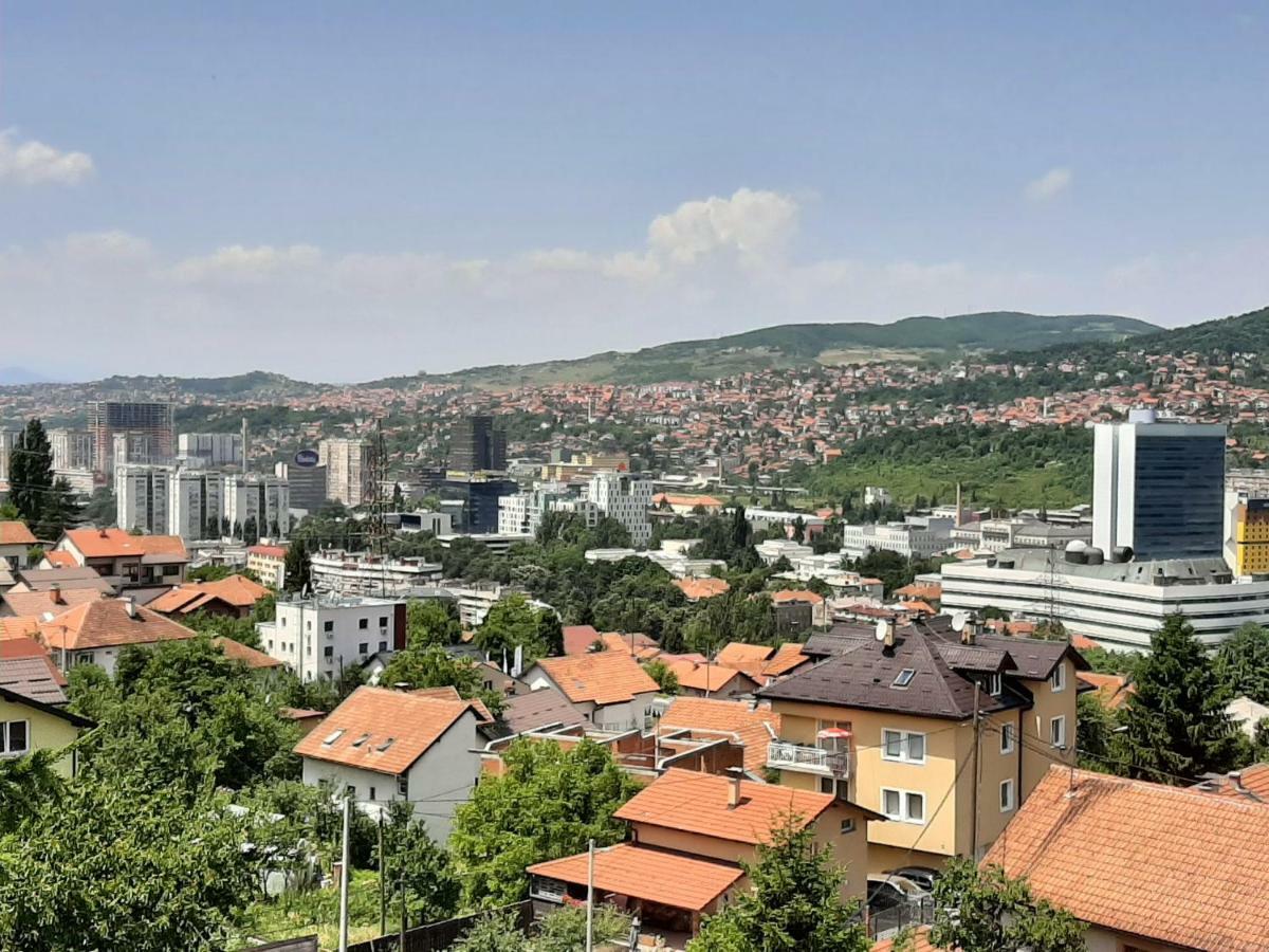 Guesthouse Hill Сараєво Екстер'єр фото
