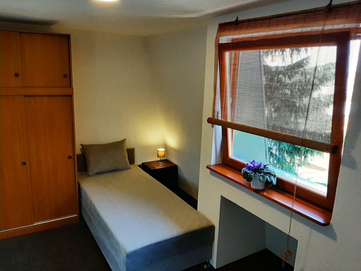Guesthouse Hill Сараєво Екстер'єр фото