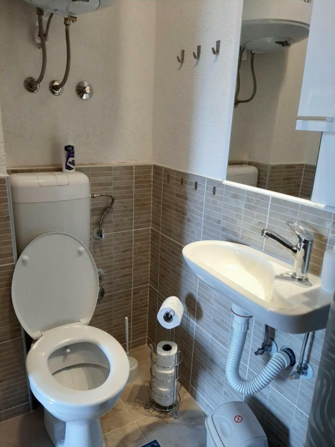 Guesthouse Hill Сараєво Екстер'єр фото