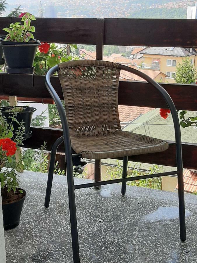 Guesthouse Hill Сараєво Екстер'єр фото