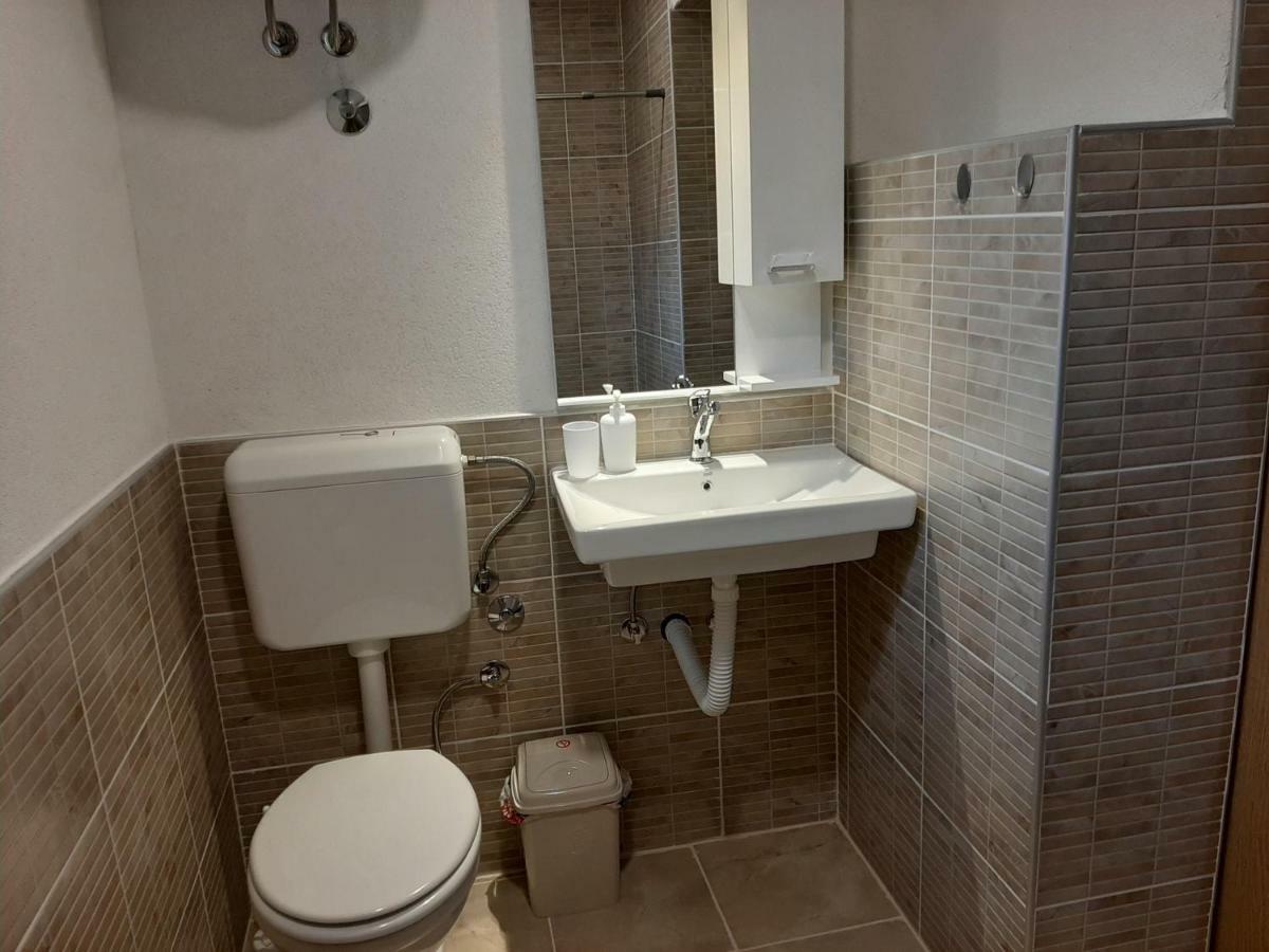 Guesthouse Hill Сараєво Екстер'єр фото
