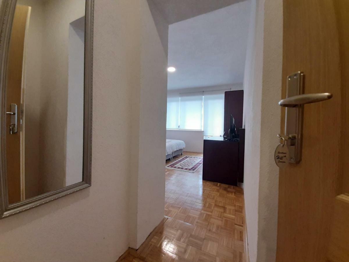 Guesthouse Hill Сараєво Екстер'єр фото